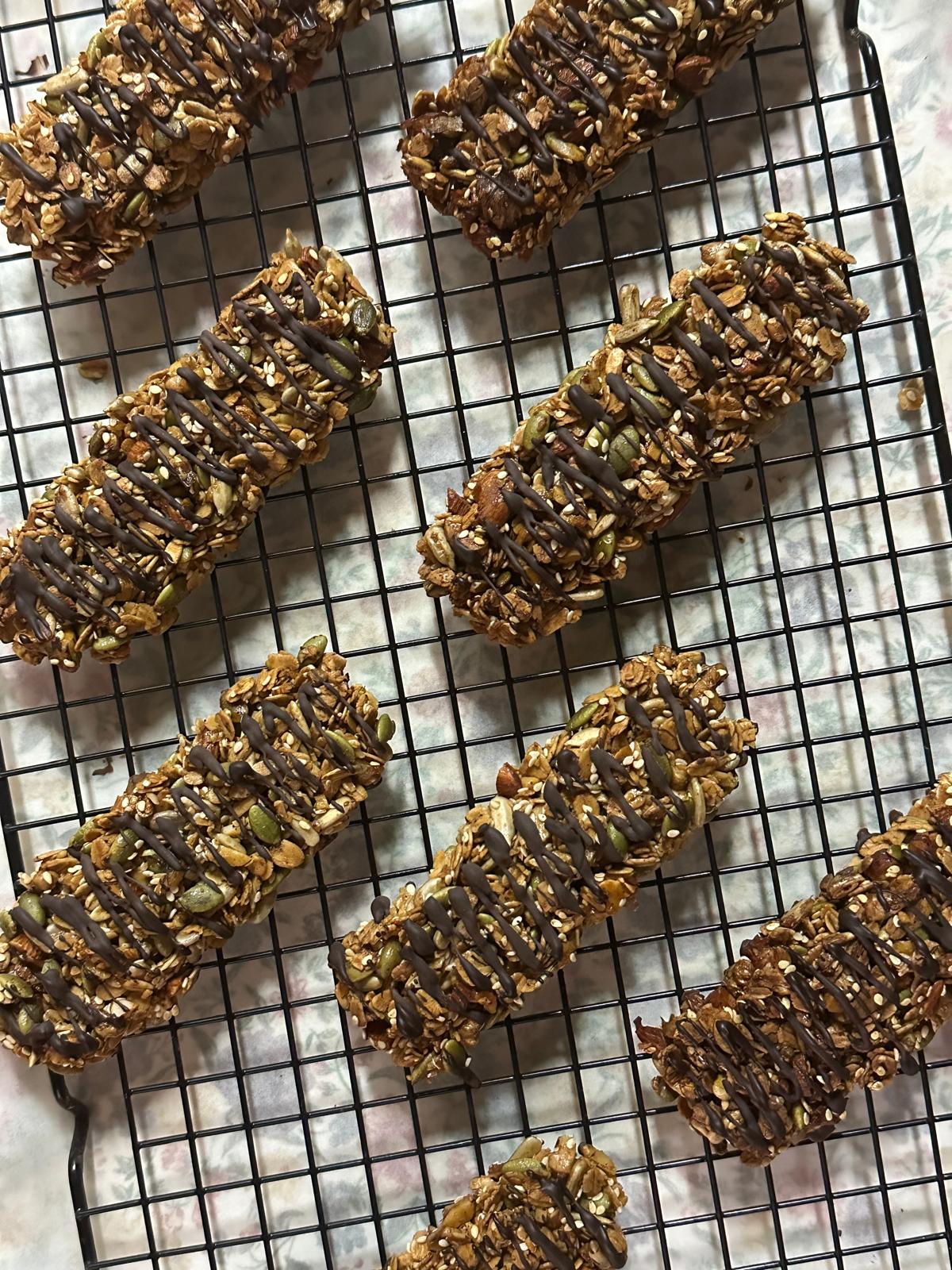 Cinnamon & Honey Granola Bars
